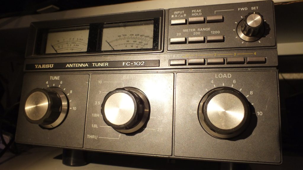 Yaesu FC-102 Yaesu FC-102